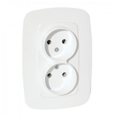  Socket double with grounding white ELA