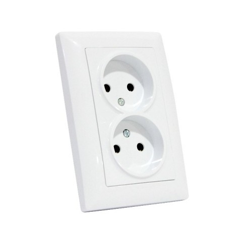 The socket is double with grounding